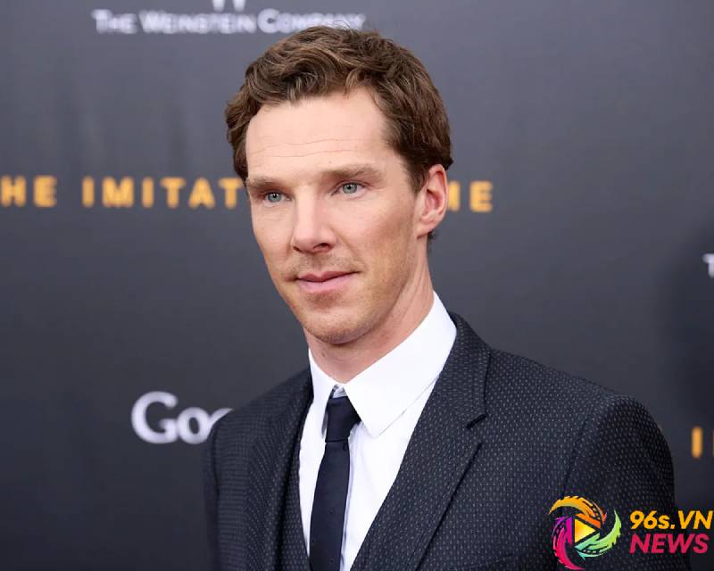 Benedict Cumberbatch - Nam thần sở hữu khuôn mặt dài