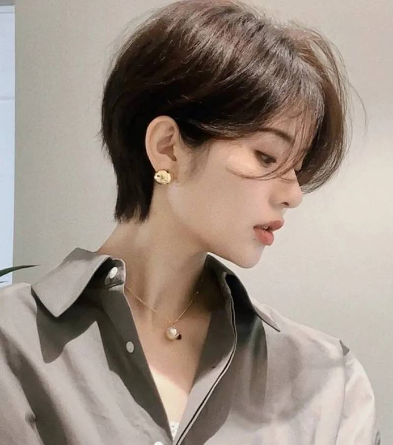 Kiểu tóc ngắn tomboy cá tính
