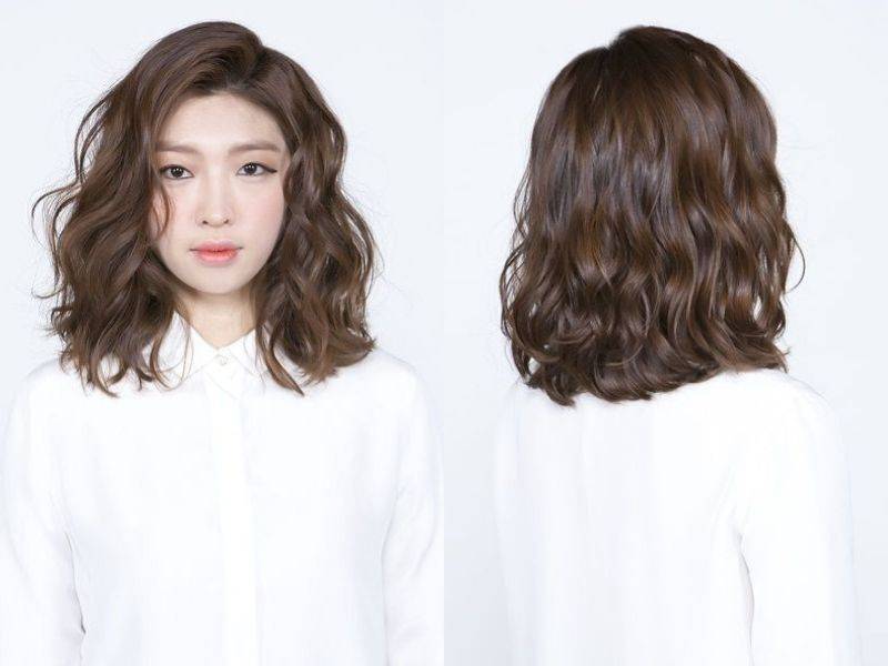 Tóc ngắn gợn sóng