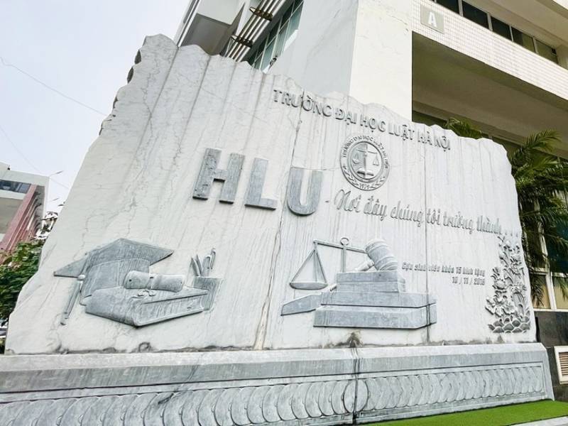 Đại học luật Hà Nội