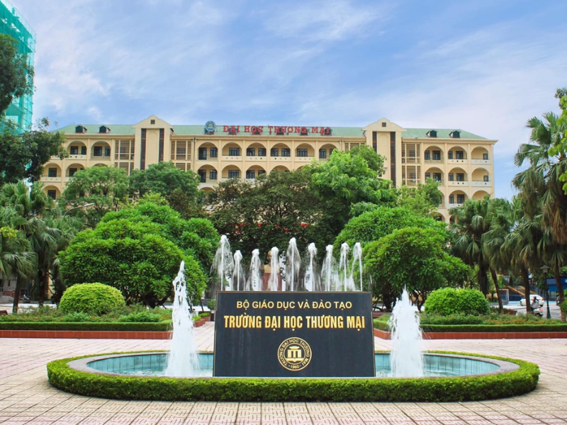 Đại học Thương Mại