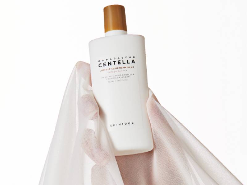 Kem chống nắng skin 1004 Madagascar Centella