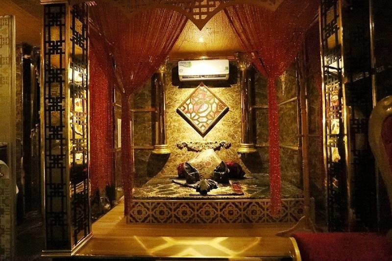 Massage Dubai Quận 1