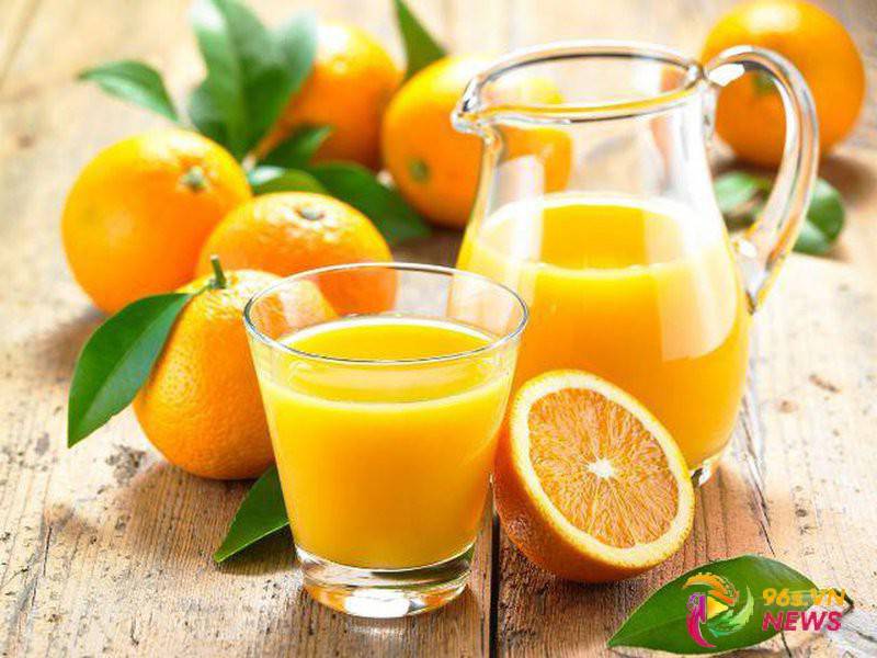 Uống nước cam lúc nào tốt nhất