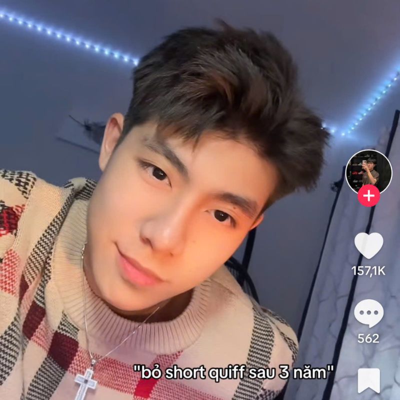 những lùm xùm xoay quanh