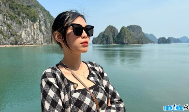 Đời sống thường ngày của cô nàng Hứa Phương Ngân