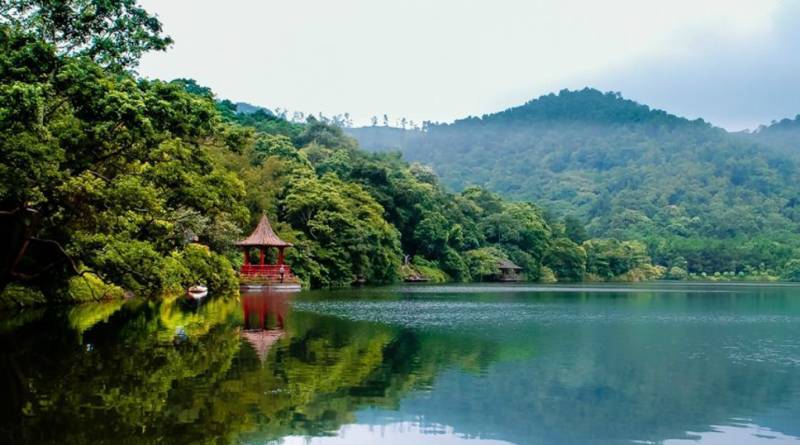 Khu du Lịch Hồ Tiên Sa