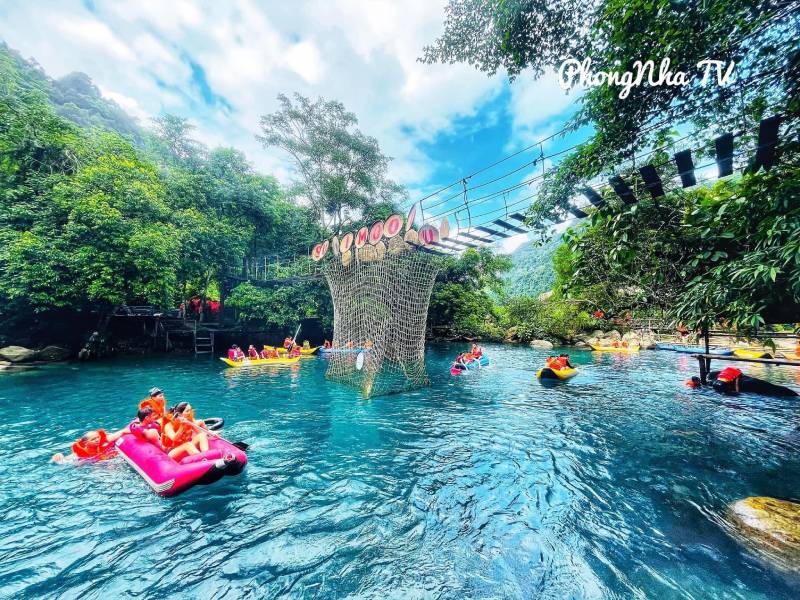 Khu du lịch Suối Moọc