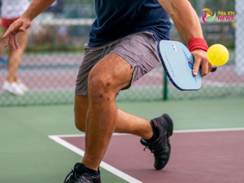 Cross-court Shot