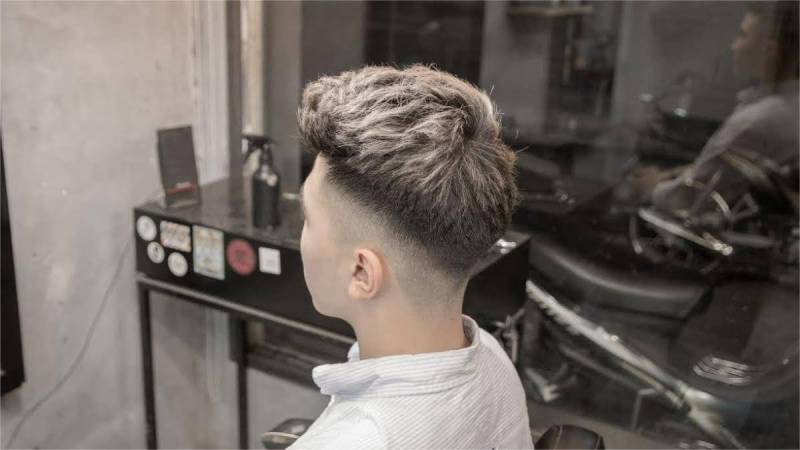 Textured Short Quiff